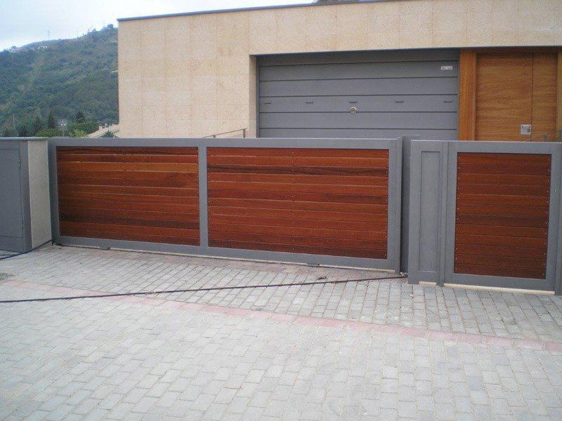 Puertas el Bajo Llobregat Puertas el Bajo Llobregat